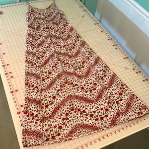 Red Roses Maxi dress
